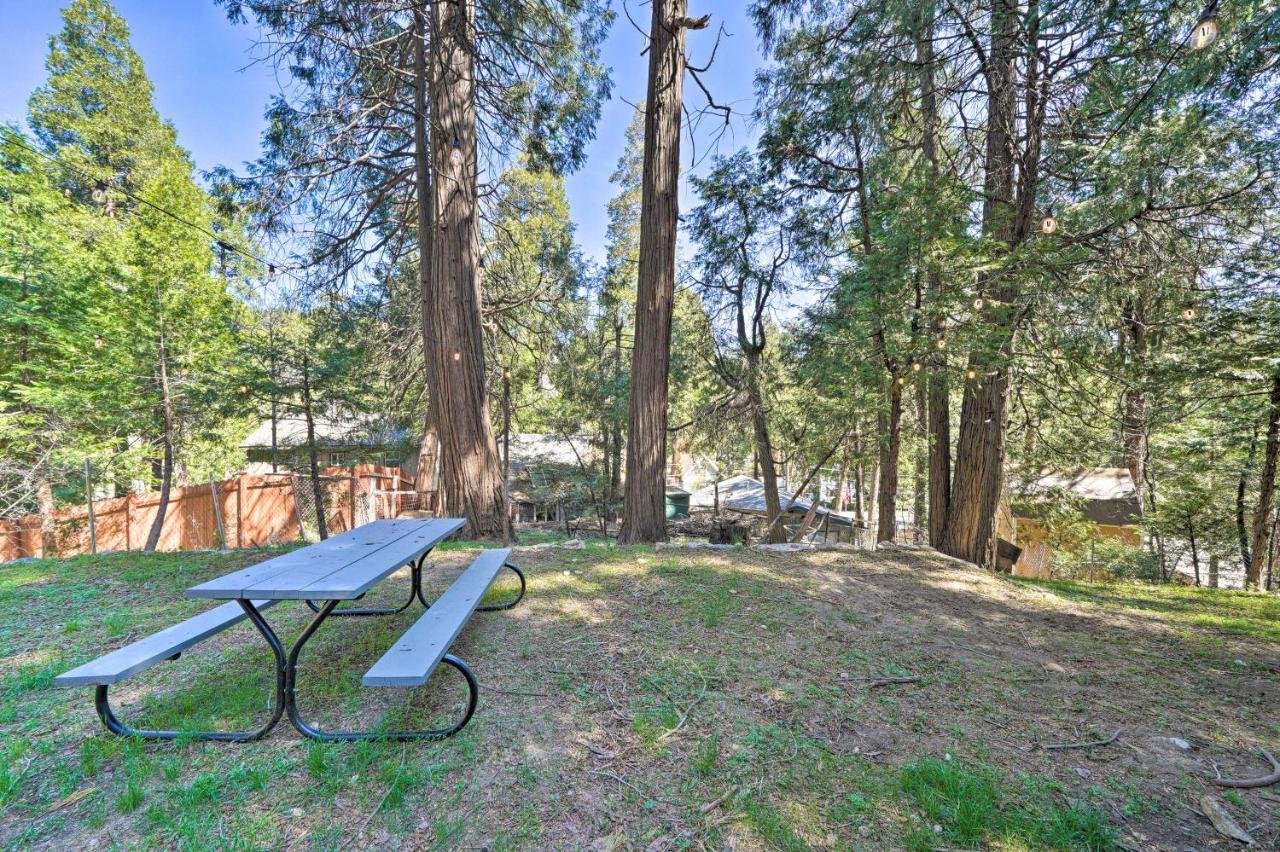 فيلا Crestline Cabin About 1 Mi To Lake, Town, Trails! المظهر الخارجي الصورة