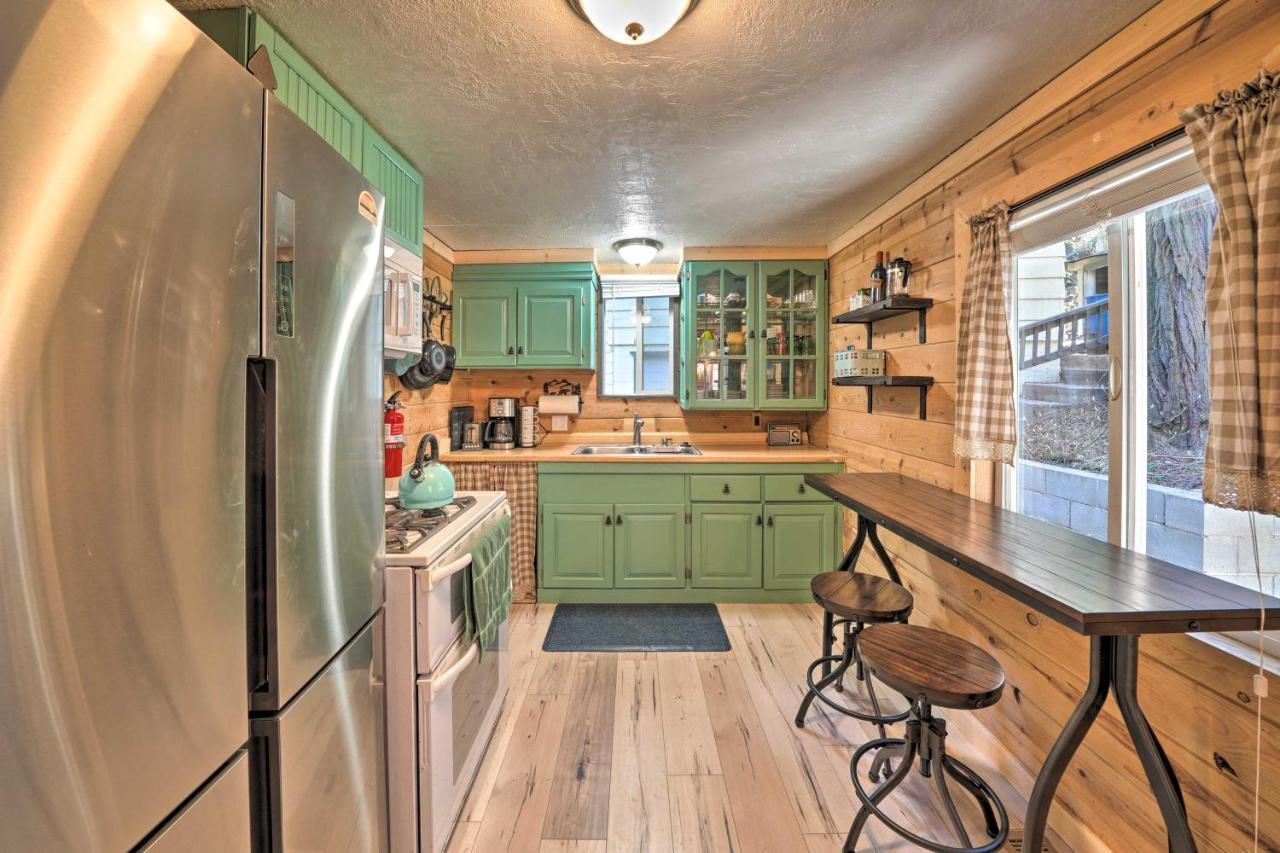 فيلا Crestline Cabin About 1 Mi To Lake, Town, Trails! المظهر الخارجي الصورة